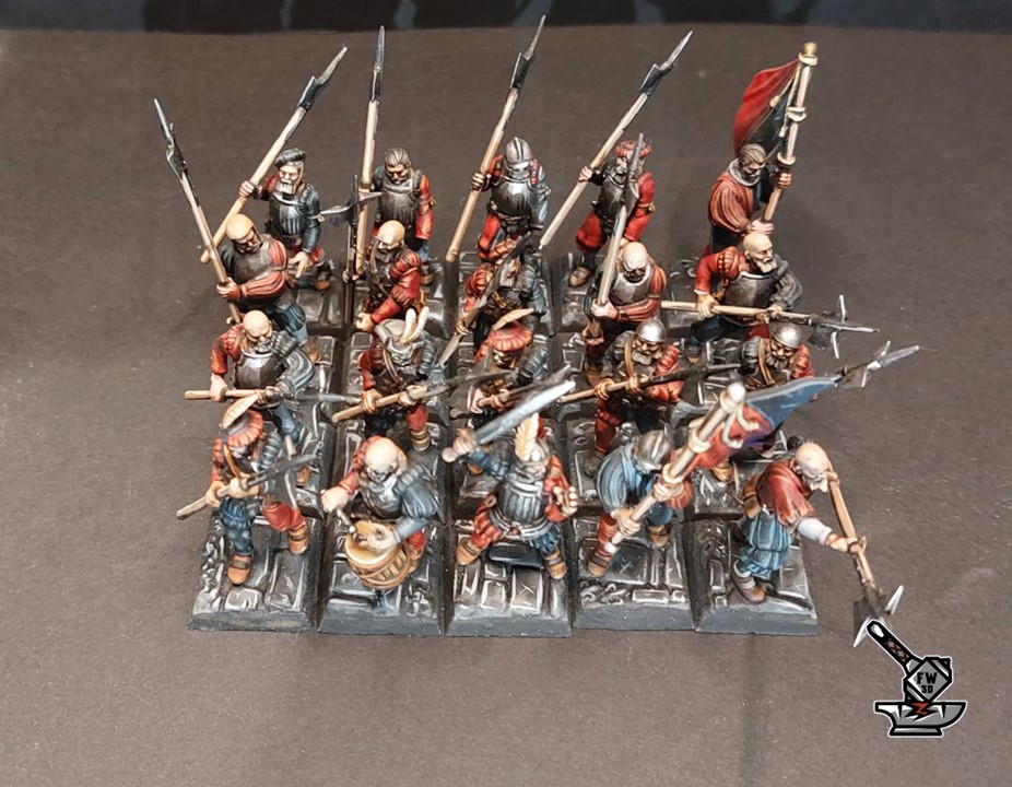 10 soldats de l'Empire (Hallebardiers, lanciers ou hommes d'arme) – Image 7