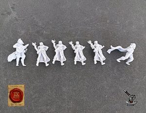 figurines ENDOMMAGEES lot 110