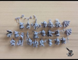 figurines ENDOMMAGEES lot 217